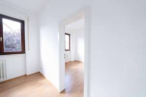 Großzügig geschnittene, 5 Zimmer, K-B-B, Eigentumswohnung, mit PKW- Stellplatz zu verkaufen – Die vollständige Adresse der Immobilie erhältst du vom Anbieter., 69121 Handschuhsheim, Heidelberg – Vorschaubild 11
