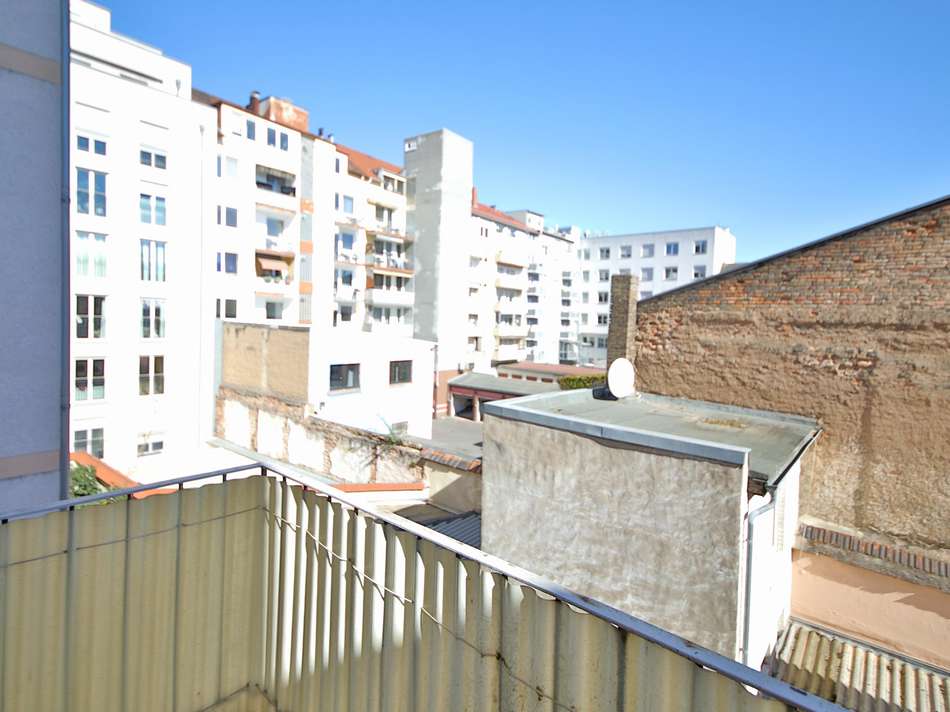 Balkon zum Hof