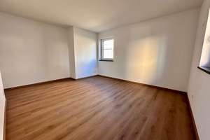 Wohnen mit Charakter: 3-Zimmer-Neubau in Rosenheim – Rehleitenweg 5, 83026 Pang, Rosenheim – Vorschaubild 7