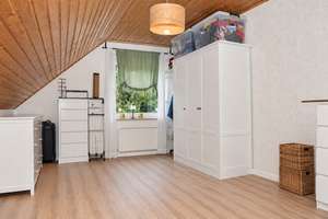 Freistehendes Einfamilienhaus in Salzgitter-Lesse mit 661 m² Grundstück, Keller & Kamin zu verkaufen – 38228 Lesse, Salzgitter – Vorschaubild 17