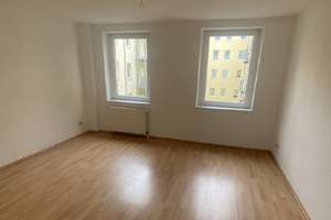 Helle Dachgeschosswohnung - WG-geeignet - – Halberstädter Straße 151, 39112 Sudenburg, Magdeburg – Vorschaubild 1