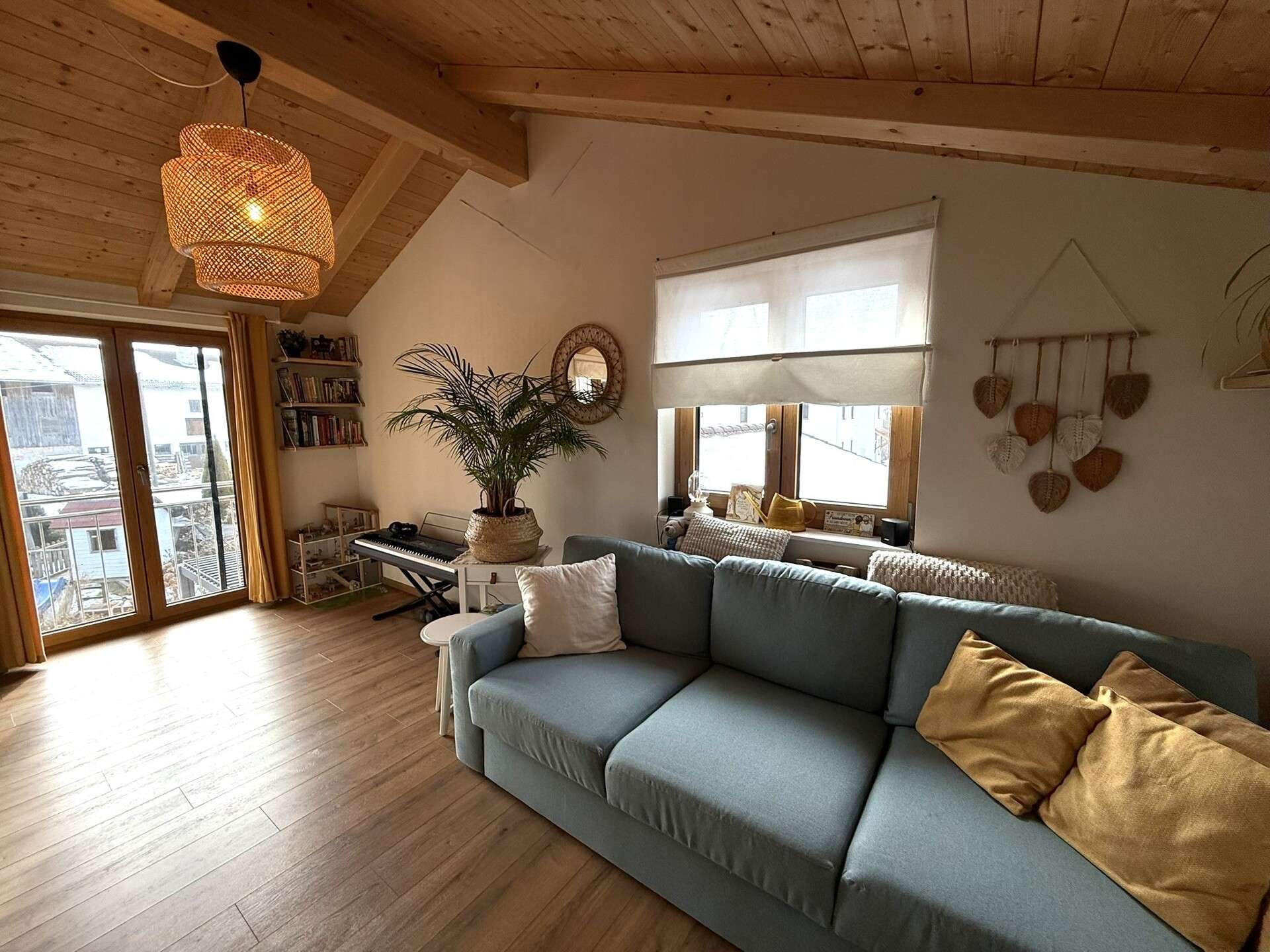 Immobilie in Eiselfing - idyllische Haushälfte in Weilerlage: neuwertige 3-Zimmer mit kl. Garten - Bild 10