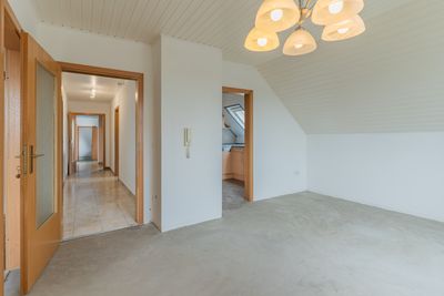 Großzügige 5,5-Zimmer-Wohnung mit großem Balkon