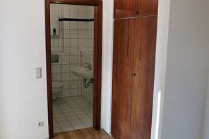 Schöne 2-Zimmer-Wohnung mit kleinem Balkon am Rande des Dreikönigenviertels – Holzheimer Weg 6, 41464 Pomona, Neuss – Vorschaubild 10
