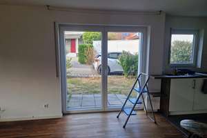 Helle 4,5-Zimmer-Erdgeschosswohnung mit Terrasse, Gartenanteil, Stellplatz und Garage in Dürnau – Die vollständige Adresse der Immobilie erhältst du vom Anbieter., 73105 Dürnau – Vorschaubild 3