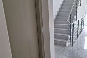 Attraktive 3-Zimmer-Wohnung  in Köln auf 2 OG mit Fußbodenheizung, Gäste-WC,  Balkon, Aufzug – Niehler Straße 342, 50735 Niehl, Köln – Vorschaubild 3