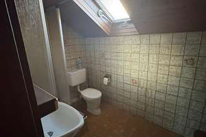 Charmante 2-Zimmer-wohnung mit Balkon – ruhige Lage (Nur an Frauen zu vermieten) – iltesweg 4, 72768 Sickenhausen, Reutlingen – Vorschaubild 11