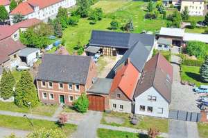 Historischer Gutshof – ideal als Mehrgenerationenhaus oder großzügiges Einfamilienhaus – Die vollständige Adresse der Immobilie erhältst du vom Anbieter., 6772 Zschornewitz – Vorschaubild 1