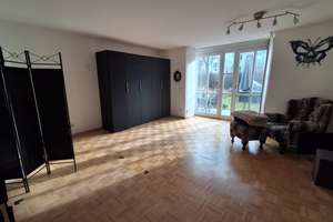 Schöne 2 Zimmer Wohnung mit Garten und EBK in Uninähe! – Die vollständige Adresse der Immobilie erhältst du vom Anbieter., 93051 Kumpfmühl-Ziegetsdorf-Neuprüll, Regensburg – Vorschaubild 2