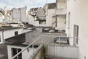 Lichtdurchflutete 4-Zimmer-Wohnung mit großer Dachterrasse in begehrter Lage direkt am D-Marktplatz! – 40213 Altstadt, Düsseldorf – Vorschaubild 24
