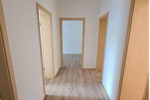 Interesse? Attraktive Drei-Zimmer-Wohnung mit Balkon – Straßburger Straße 24, 9131 Altchemnitz, Chemnitz – Vorschaubild 2