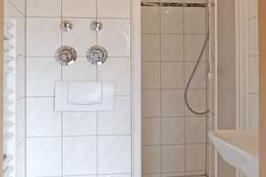 Property thumbnail 22