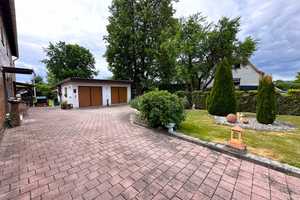 *RESERVIERT* Schöne Doppelhaushälfte mit herrlichem Garten als Ein-oder Zweifamilienhaus in Neustadt – Coburg (Kreis) – Vorschaubild 3