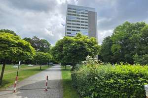 Stadtwohnung mit 2 Balkonen: 2-Zimmer-Domizil in Bogenhausen – Elektrastraße 17, 81925 Parkstadt, München – Vorschaubild 7