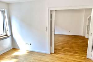 ... Wow ... so geht's auch ... Ihre Welt von morgen ist voller Abwechslungen ...  – 90489 Wöhrd, Nürnberg – Vorschaubild 7