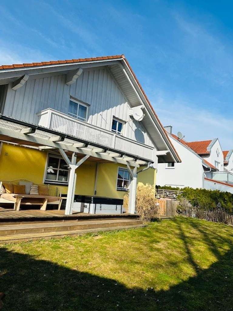 Immobilie in Leiblfing - Großzügiges Einfamilienhaus mit Gewerbeoption, und Whirlpool - Bild 0