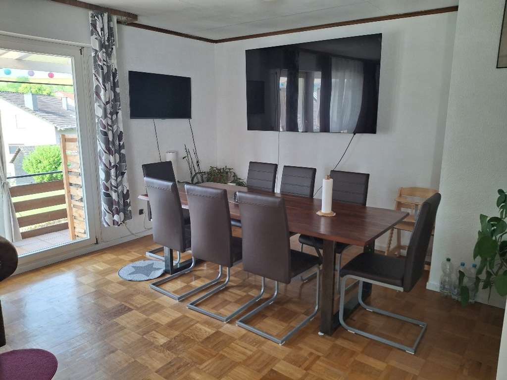 Immobilie in Schönbrunn - Gepflegtes Häuschen in sonniger Lage von Schönbrunn - Bild 2