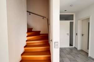 Großes Einfamilienhaus - Baujahr 2006 - mit 1.916 m² Grundstück, Doppelgarage & Homeoffice-Potenzial – Krottenseer Hauptstraße 14, 91284 Neuhaus an der Pegnitz – Vorschaubild 16