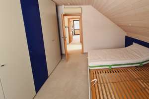 Provisionsfrei! Rödermark: Exklusives Wohnhaus mit Räume für Büro/Praxis – Die vollständige Adresse der Immobilie erhältst du vom Anbieter., 63322 Rödermark – Vorschaubild 14