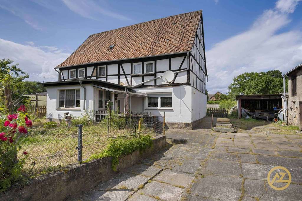 Immobilie in Eilsleben - „Weitläufiges Grundstück mit Fachwerkhaus in Drakenstedt – sanieren, gestalten oder neu bebauen“ - Bild 1