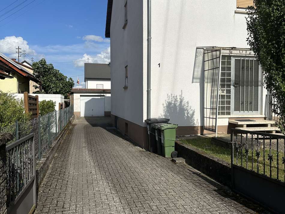 Hofeinfahrt