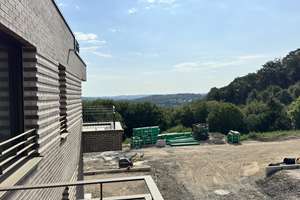 Ankommen. Durchatmen. Bleiben.
Exklusive Eigentumswohnung – Rückzug mit Weitblick – Die vollständige Adresse der Immobilie erhältst du vom Anbieter., 45133 Bredeney, Essen – Vorschaubild 15