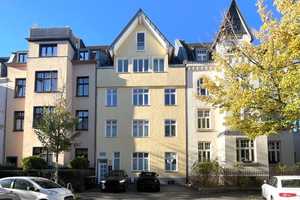 Attraktive 3-Zimmer-Wohnung in Köln Klettenberg – Petersbergstrasse 44, 50939 Köln – Vorschaubild 1