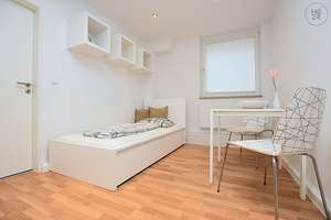 Property thumbnail 1