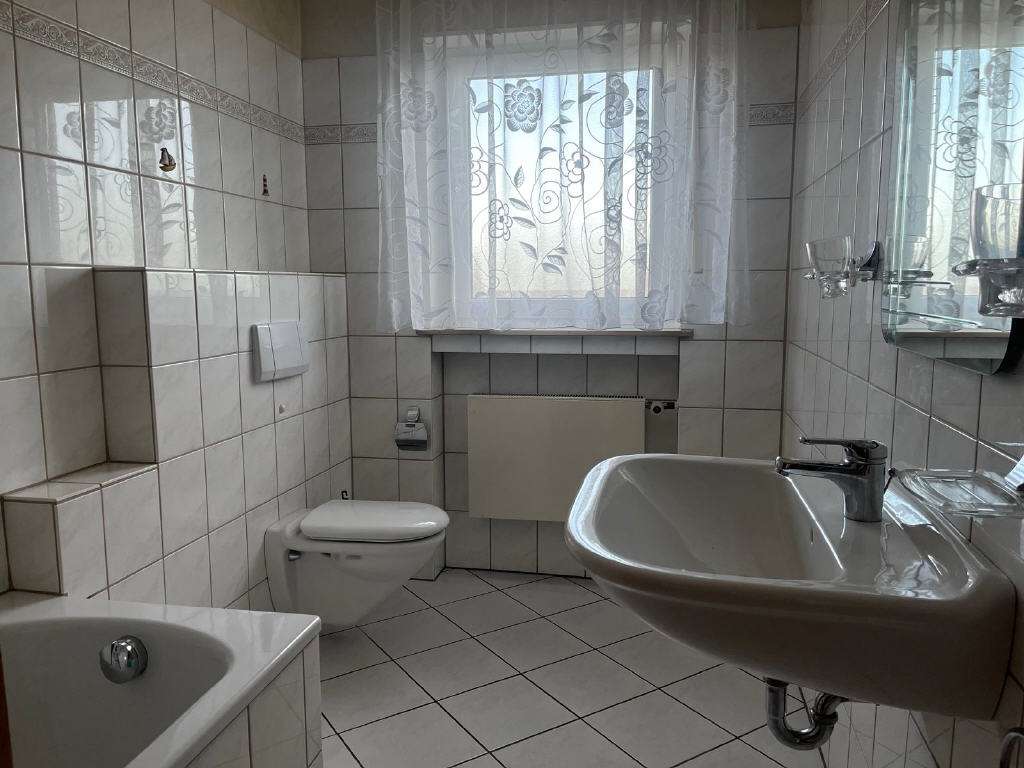 Immobilie in Hallenberg - / Komfortables Wohnen für die ganze Familie! - Bild 7