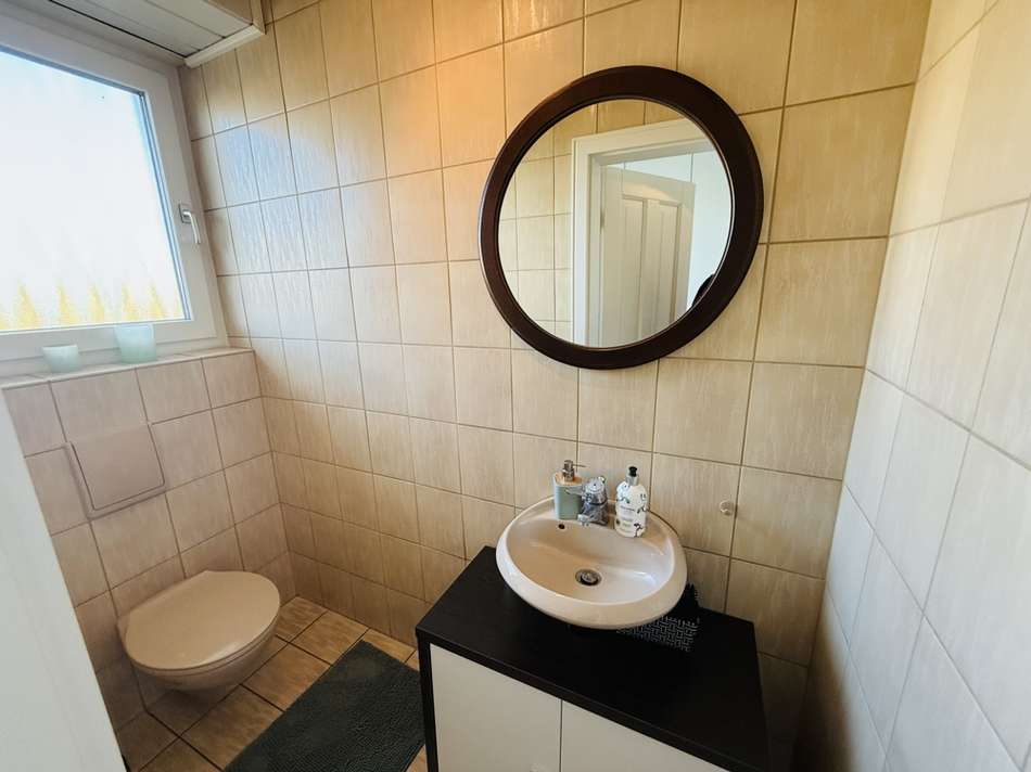 Gäste-WC EG