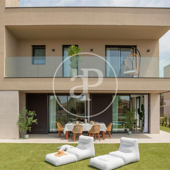 Immobilien zum Verkauf in Bellcaire d'Empordà