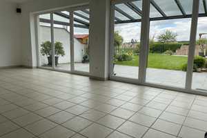 Schönes, gepflegtes 5-Zimmer-Einfamilienhaus in Reihe – Regensburg (Kreis) – Vorschaubild 2