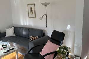 Von PRIVAT - Attraktive 3-Zimmer-Wohnung mit Balkon & EBK im Kurgebiet Wiesbaden-Bierstadt (Aukamm)  – Die vollständige Adresse der Immobilie erhältst du vom Anbieter., 65191 Bierstadt, Wiesbaden – Vorschaubild 2