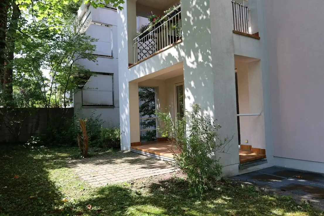 Charmante Maisonette – Terrasse & großer Souterrainbereich im Keller (51 m²) — photo 3
