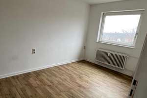 Helle 3-Zimmerwohnung mit Balkon in Gebhardshagen – Eichenweg 21, 38229 Gebhardshagen, Salzgitter – Vorschaubild 2