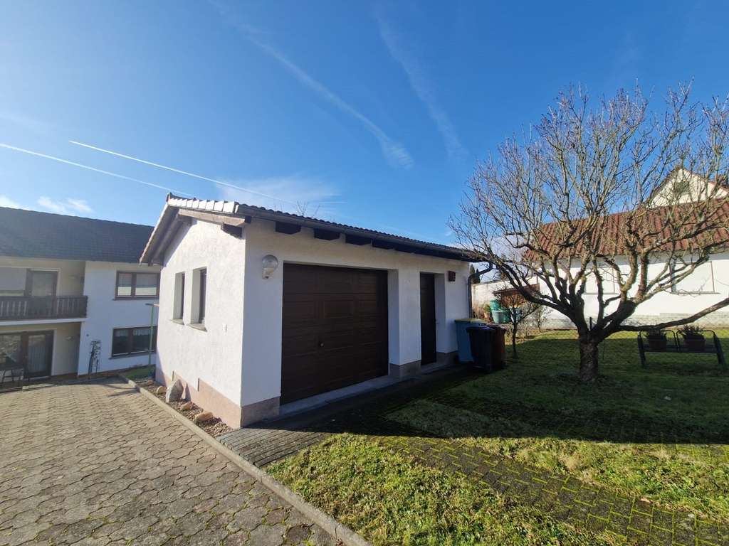 Immobilie in Bad Orb - Das neue Zuhause für Ihre Familie - Großzügiges Einfamilienhaus mit Garten  - Bild 3