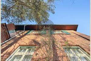 Wer Altbau mag, wird diese Villa lieben: Reformarchitektur, großer Garten Altbaudetails weitestgehen – Die vollständige Adresse der Immobilie erhältst du vom Anbieter., 13156 Niederschönhausen, Berlin – Vorschaubild 16