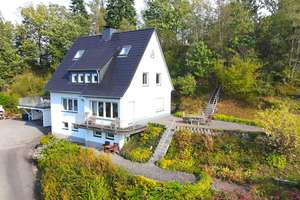 Ein-Zweifamilienhaus in Eslohe-Kückelheim – Die vollständige Adresse der Immobilie erhältst du vom Anbieter., 59889 Eslohe (Sauerland) – Vorschaubild 3