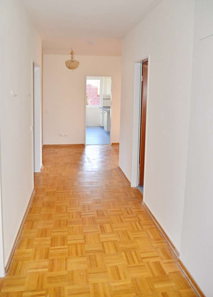 Immobilie in Schenefeld - Großzügige & Vermietete Eigentumswohnung - mit Garage in Schenefeld - Bild 4