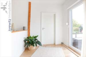 Löhne-Mennighüffen: Großzügige und sanierte DHH mit kleinem Garten, sonniger Dachterrasse und EBK – Die vollständige Adresse der Immobilie erhältst du vom Anbieter., 32584 Löhne – Vorschaubild 27