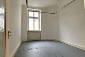 4 Zimmer, Küche, Bad: vielfältig nutzbar. Zum Wohnen, Arbeiten; als Praxis, Gewerbe usw. – Die vollständige Adresse der Immobilie erhältst du vom Anbieter., 12247 Lankwitz, Berlin – Vorschaubild 9