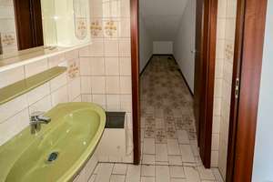 Gepflegte 4-Zimmer-Wohnung mit Einbauküche und Tiefgaragenstellplatz – Die vollständige Adresse der Immobilie erhältst du vom Anbieter., 47169 Marxloh, Duisburg – Vorschaubild 11