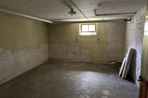 EINZIEHEN UND WOHLFÜHLEN: HELLE UND GEPFLEGTE WOHNUNG MIT BALKON UND NEUER AUSSTATTUNG – Erlenweg 15, 65187 Biebrich, Wiesbaden – Vorschaubild 14
