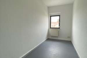 7556 - WG gesucht: Zentrale 6-Zimmerwohnung am Stephansplatz / Postgalerie! – Die vollständige Adresse der Immobilie erhältst du vom Anbieter., 76133 Innenstadt-West, Karlsruhe – Vorschaubild 4