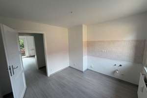 Wohnen auf zwei Ebenen! Renovierte 4-Zimmer-Maisonette mit Balkon in Salzgitter-Bad – 38259 Salzgitter-Bad, Salzgitter – Vorschaubild 5