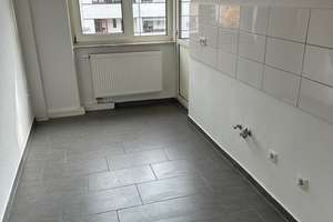 Moderne 3-Zimmer-Wohnung mit Balkon in zentraler Lage – Eichenplan 11, 30655 Groß-Buchholz, Hannover – Vorschaubild 5