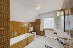 RE-Nord! Freistehendes und großzügiges Architekten-Einfamilienhaus mit zwei Garagen auf schönem E – Die vollständige Adresse der Immobilie erhältst du vom Anbieter., 45657 Nordviertel, Recklinghausen – Vorschaubild 10