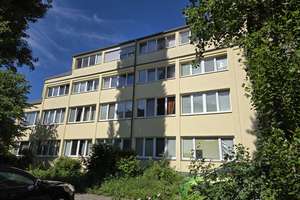 * HÜBSCHES 1-Zi-APARTMENT + STELLPLATZ in ruhiger, zentraler Wohnlage, NÄHE STADTPARK und MERCADO * – Die vollständige Adresse der Immobilie erhältst du vom Anbieter., 90409 Schleifweg, Nürnberg – Vorschaubild 2