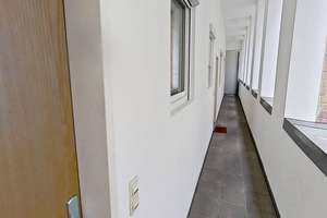 **Gut geschnittene 2-Zimmer-Erdgeschosswohnung mit Wannenbad** – Schwabstraße 33B, 70197 Rotebühl, Stuttgart – Vorschaubild 13