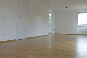Ruhige Top-Lage nähe S-Bahnhof ***Großzügige Doppelhaushälfte mit Einliegerwohnung (2 Eingänge)*** – Rat-Jung-Straße 7, 82340 Feldafing – Vorschaubild 14